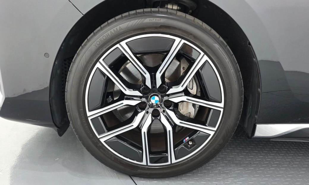BMW 7-Series 740i xDrive M Sport, 2024