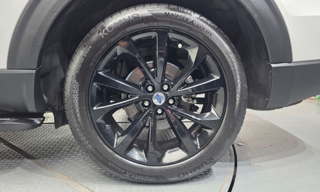 Ford Explorer 3.0 Platinum 4WD, 2022