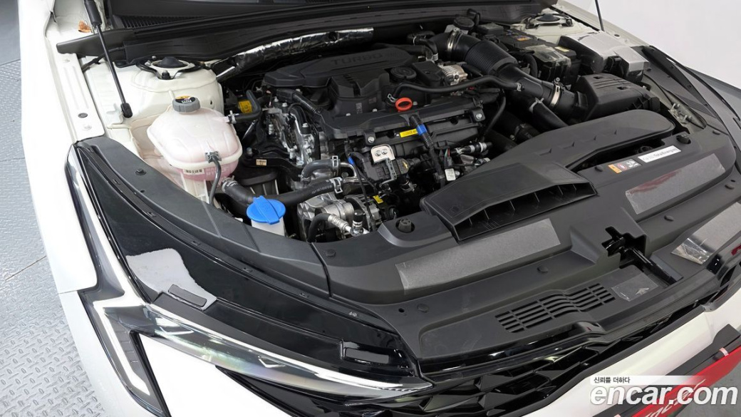 Kia K5 1.6 Turbo, 2025