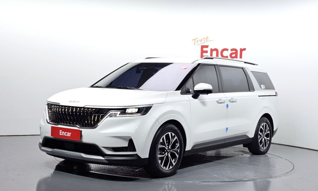 Kia Carnival 9-Seater Prestige, 2023