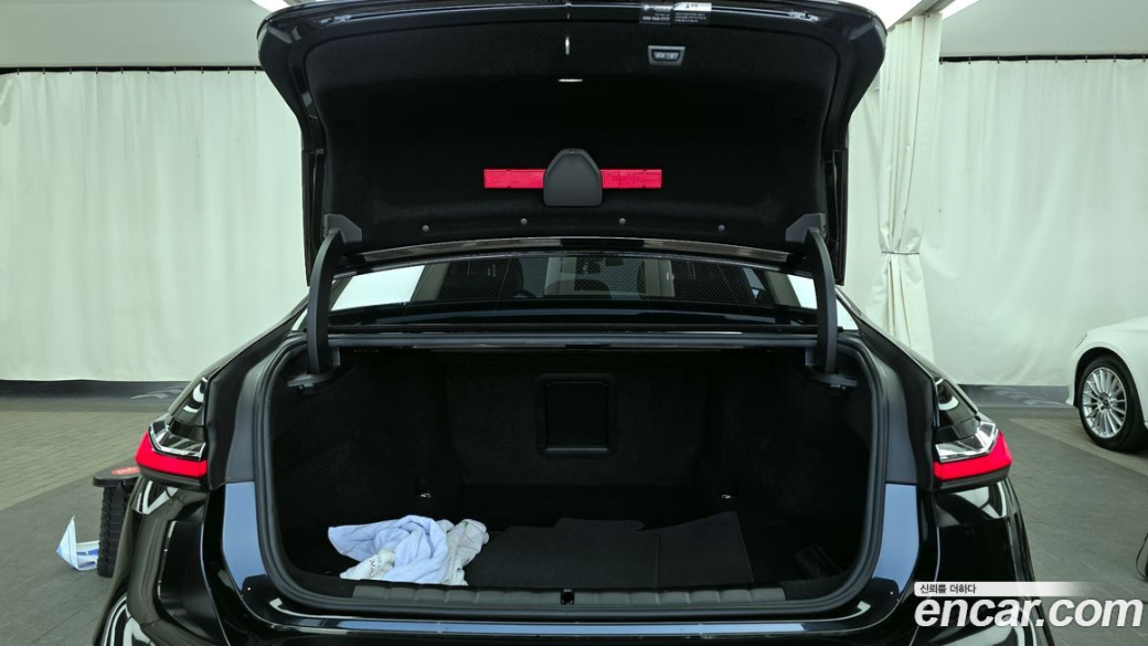 BMW 7-Series 740d xDrive M Sport, 2024