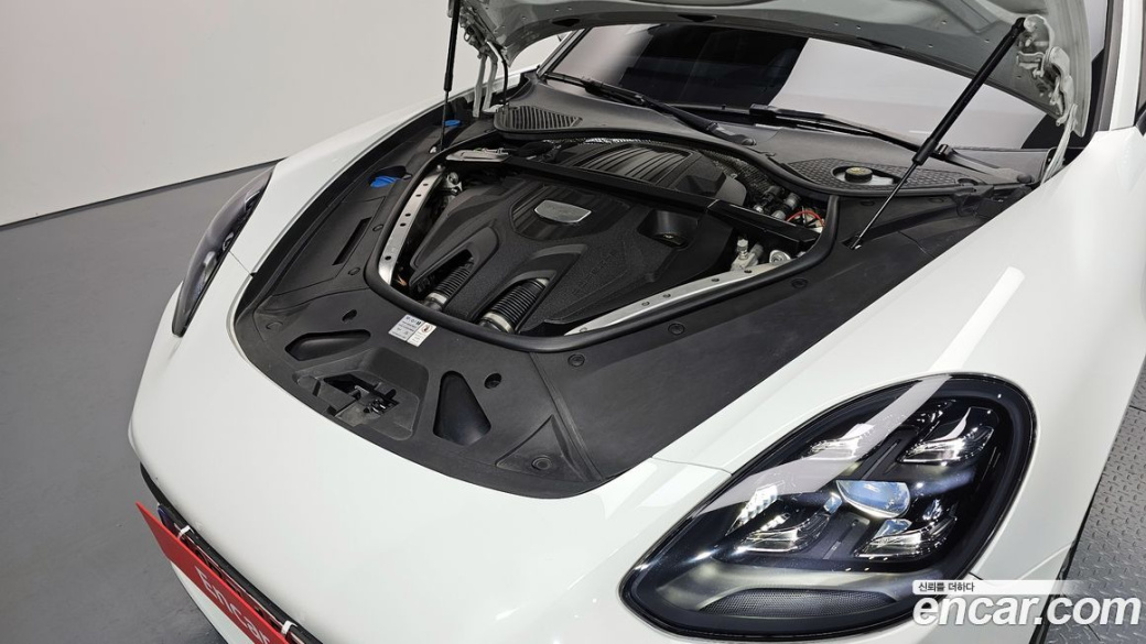 Porsche Panamera 2.9 AWD, 2021