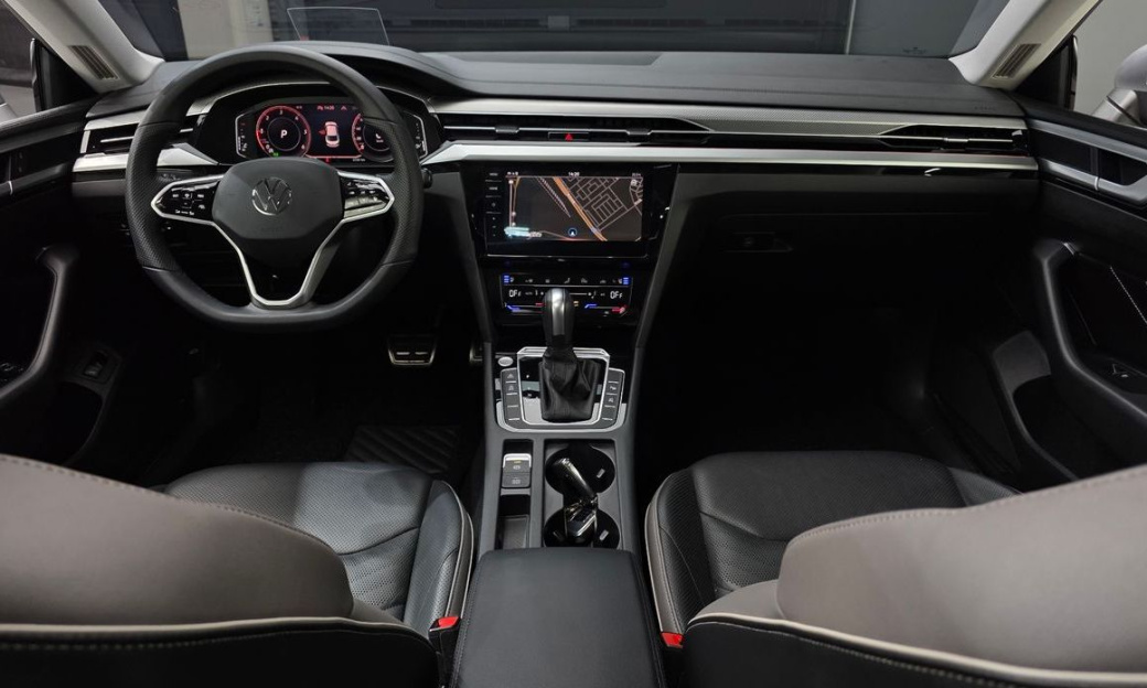 Volkswagen Arteon 2.0 TDI Prestige, 2023