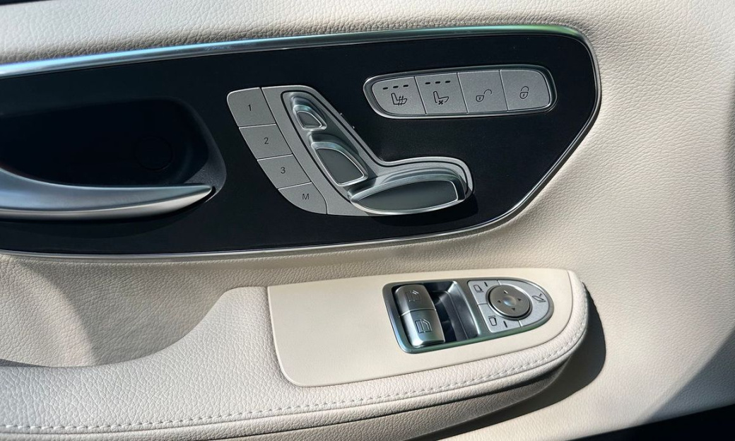 Mercedes-Benz V-Class V300 CDI, 2025