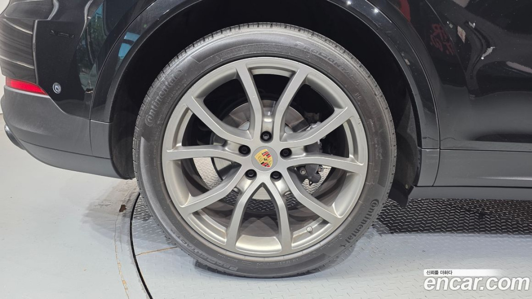 Porsche Cayenne 3.0 COUPE PLATINUM EDITION, 2023