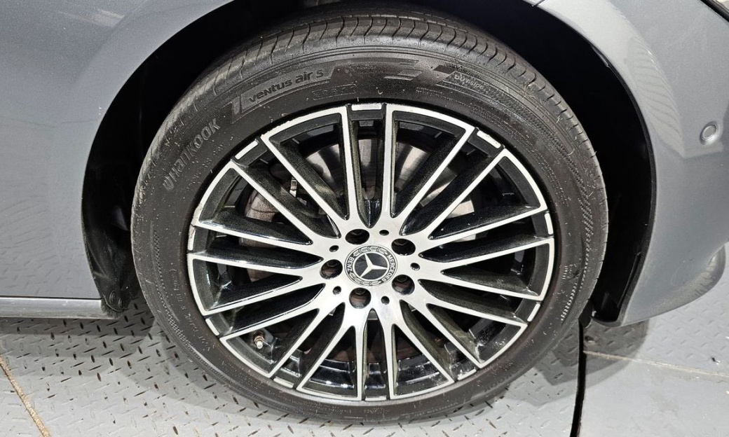 Mercedes-Benz C-Class C200 Avantgarde, 2023