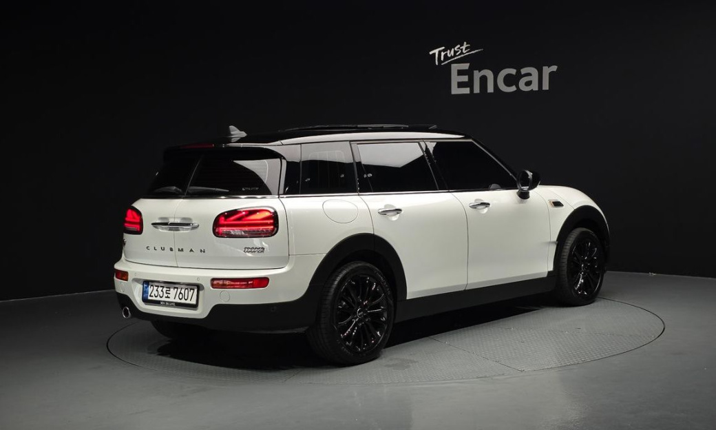 Mini Clubman Classic, 2024