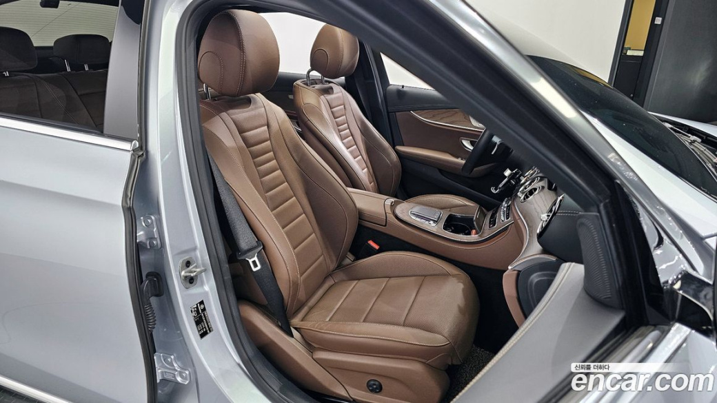 Mercedes-Benz E-Class E250 Exclusive, 2022