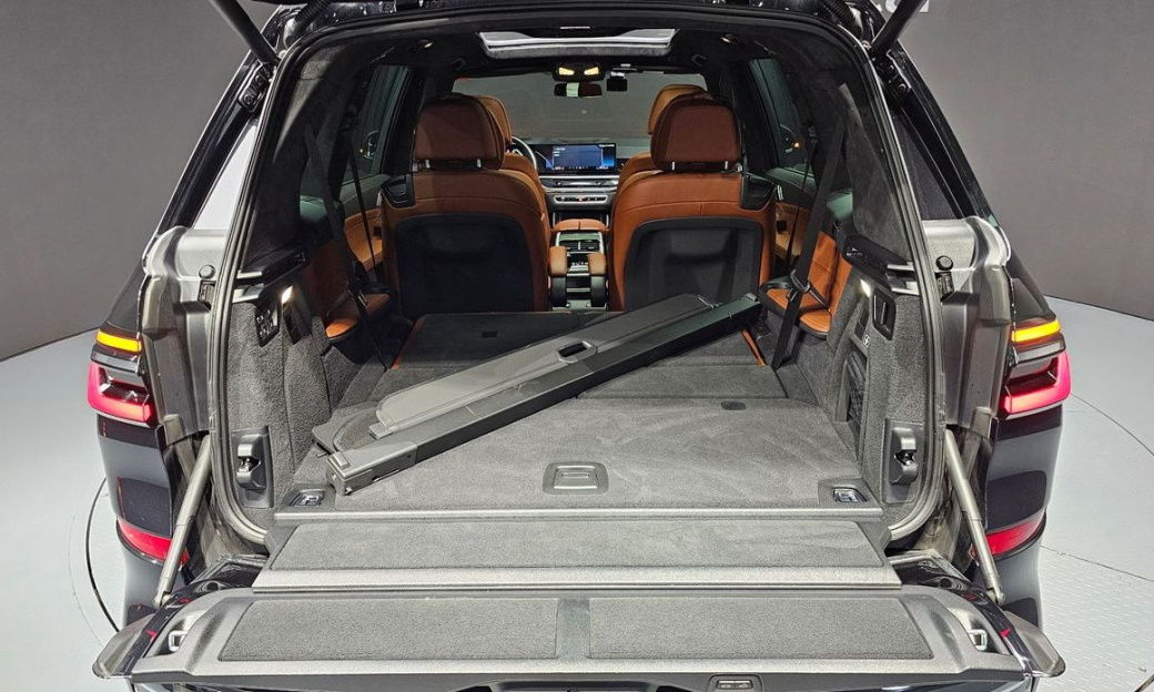 BMW X7 xDrive 40i M Sport 6STR, 2024