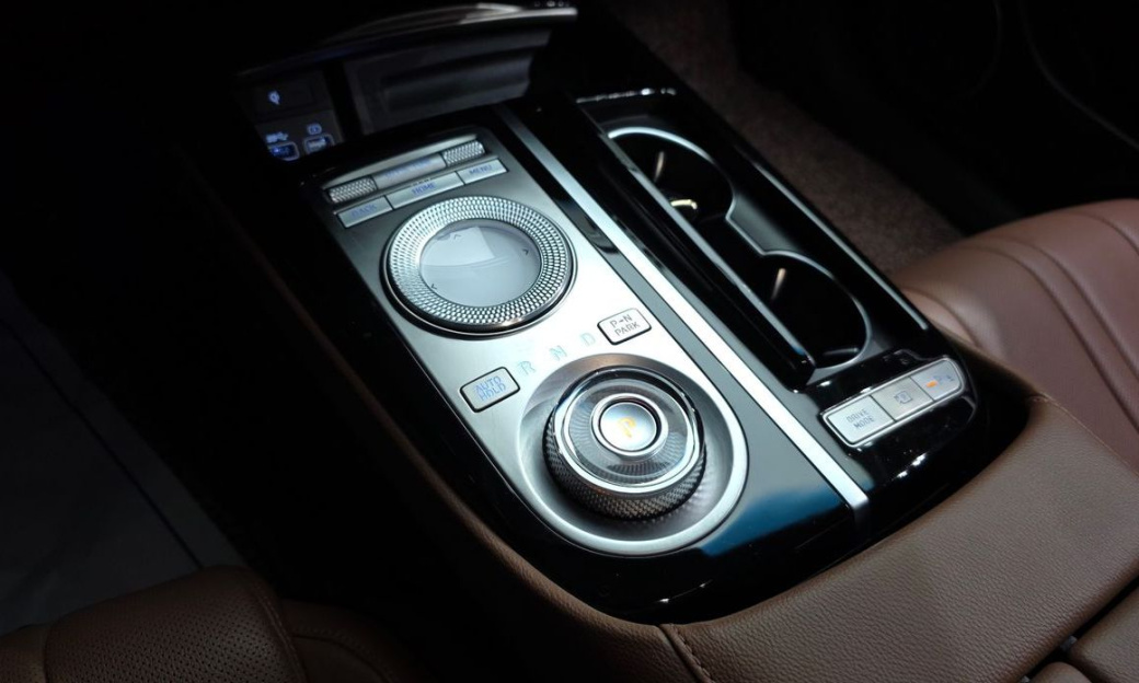 Genesis G80 Gasoline 2.5 Turbo AWD, 2022