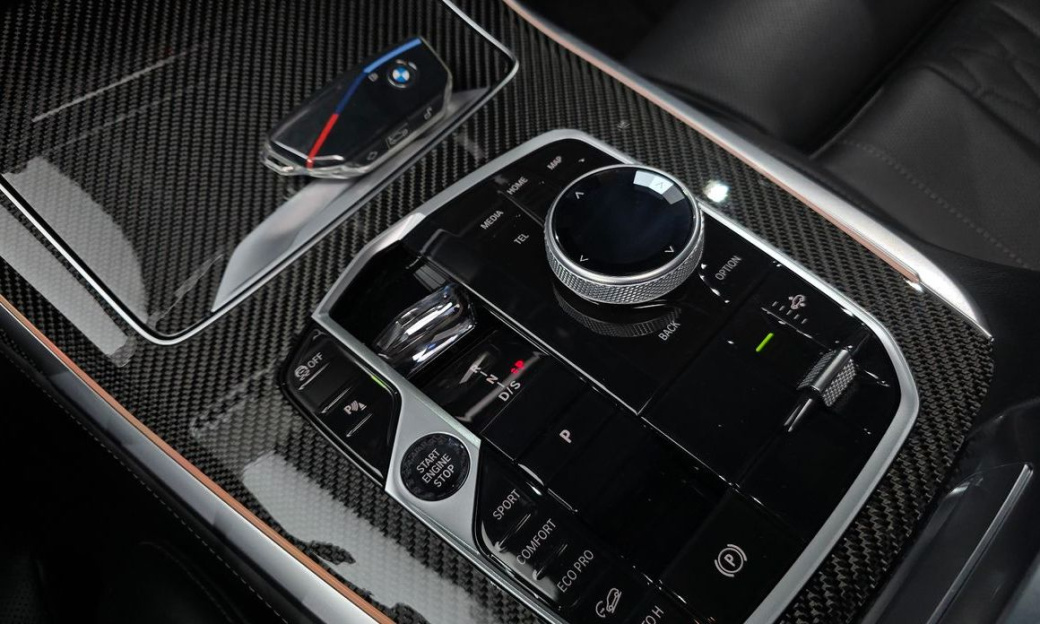 BMW X7 M60i xDrive M sport 6STR, 2025