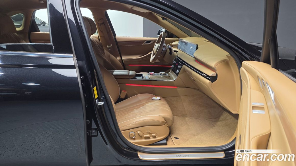Genesis G80 Gasoline 2.5 Turbo AWD, 2025