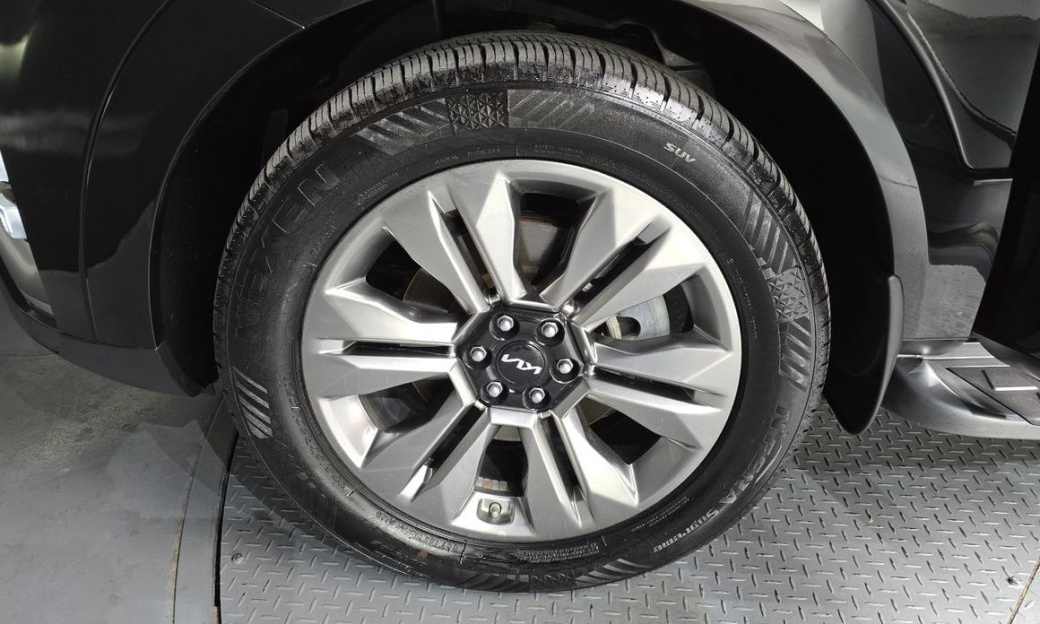 Kia Mohave Diesel 3.0 4WD 6-Seater, 2022