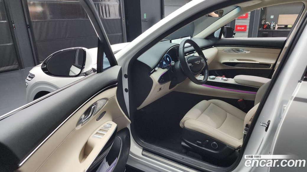 Genesis GV70 2.5T Gasoline AWD, 2024