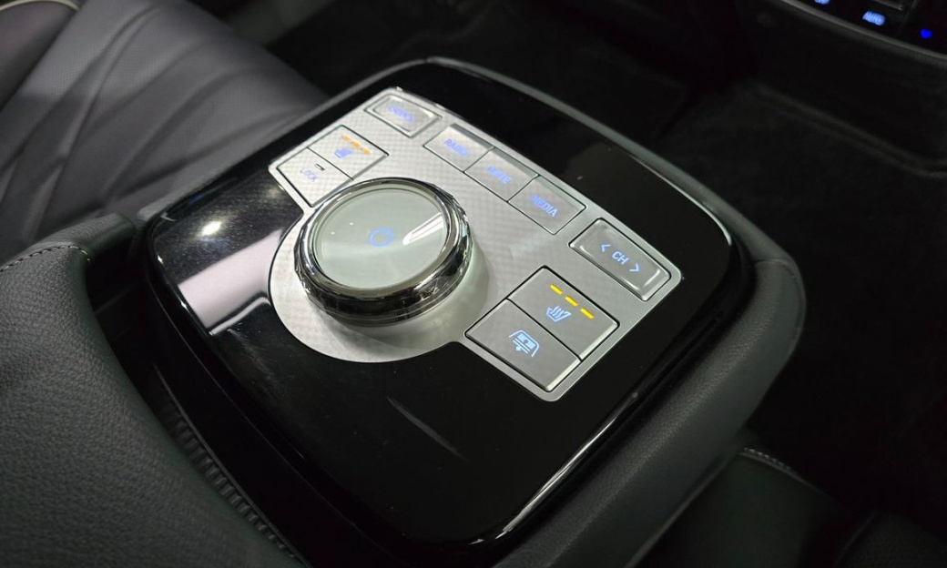 Genesis G80 Gasoline 2.5 Turbo AWD, 2024