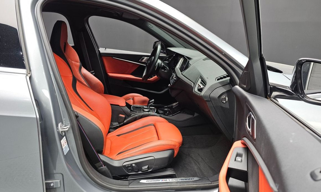 BMW 1-Series M135i xDrive, 2022