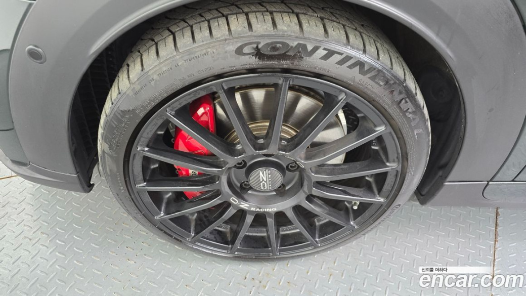 Mini Cooper JCW, 2024