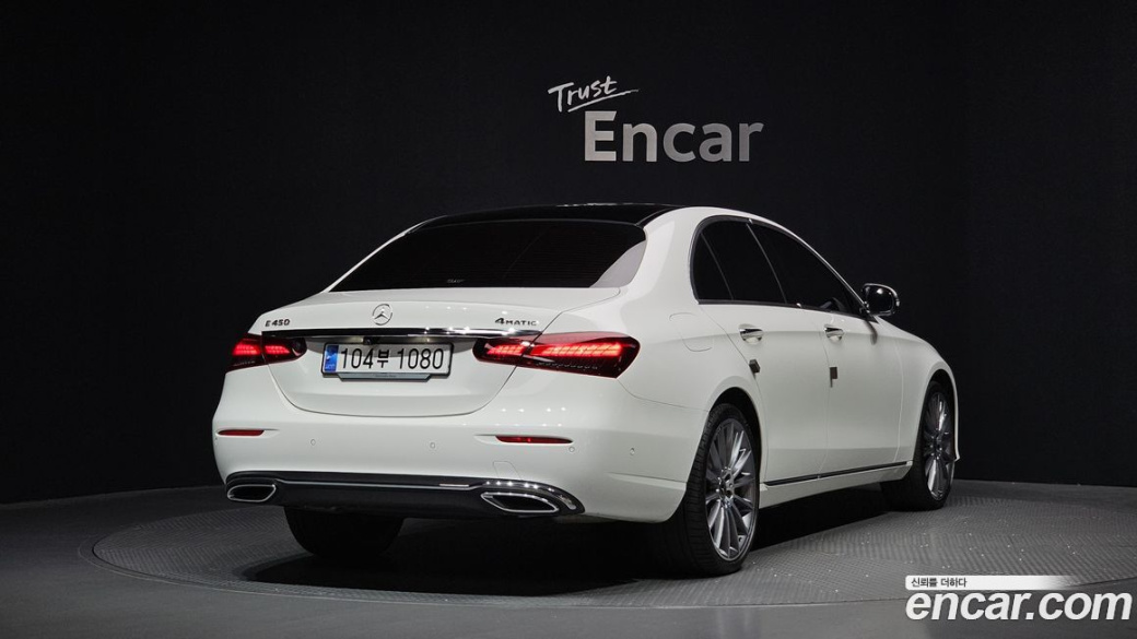 Mercedes-Benz E-Class E450 4MATIC Exclusive, 2023