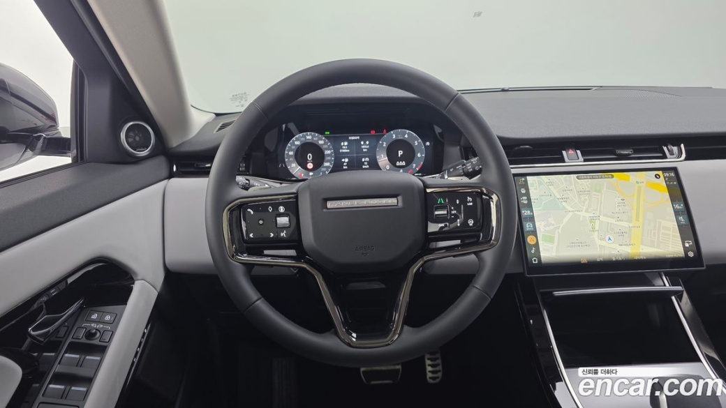 Land Rover Range Rover Evoque P250 Dynamic SE, 2025