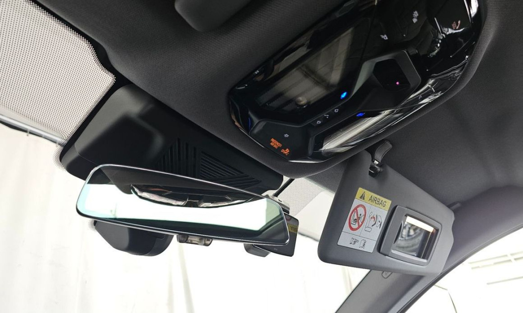 BMW 5-Series 523d, 2024