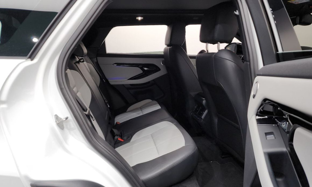 Land Rover Range Rover Evoque P250 Dynamic SE, 2026