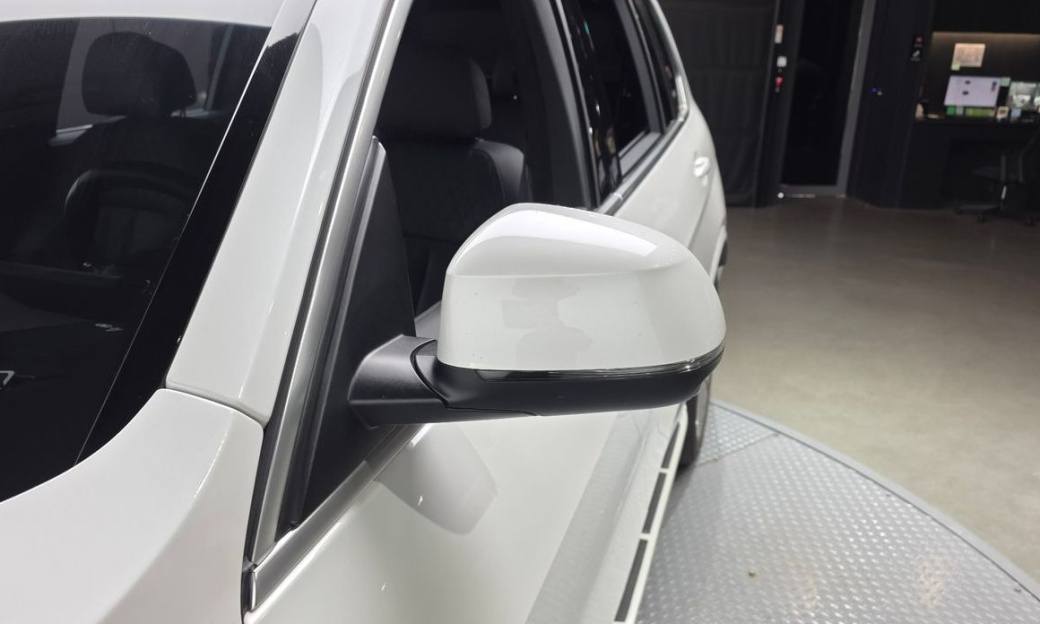 BMW X7 xDrive 40i Design Pure Excellence 6-Seater, 2024