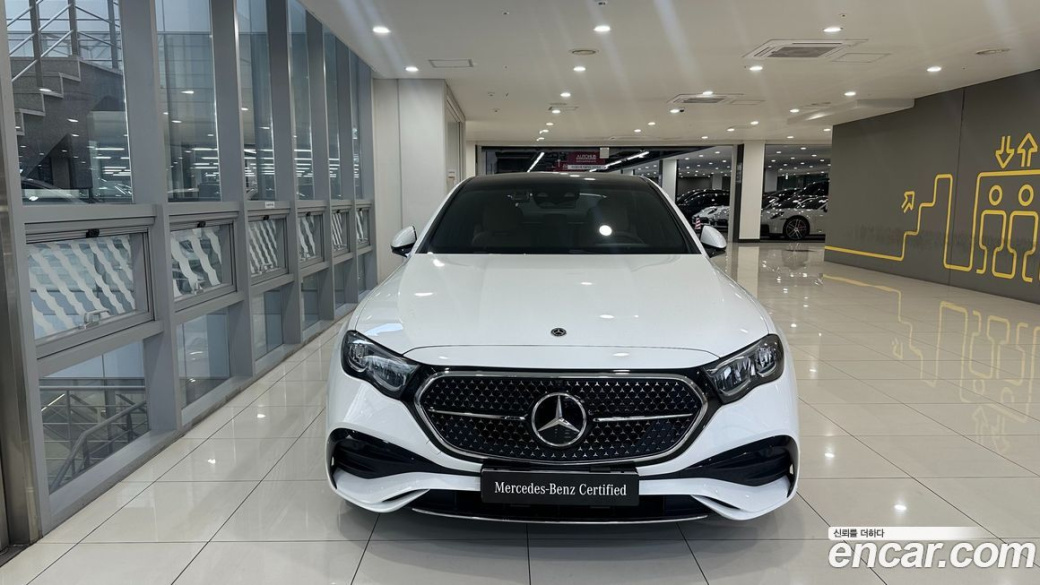 Mercedes-Benz E-Class E200 AMG Line, 2026