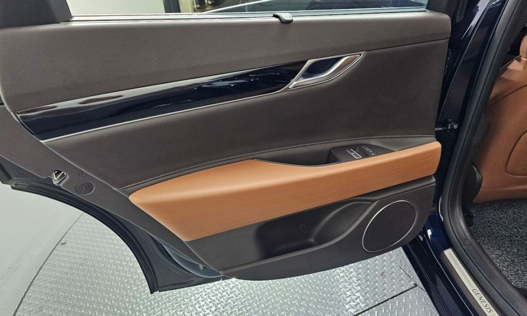 Genesis G80 Gasoline 2.5 Turbo 2WD, 2024