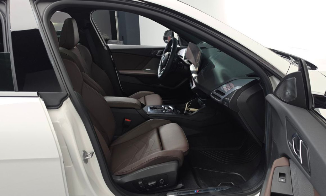 BMW 2-Series 220 M Sport, 2025