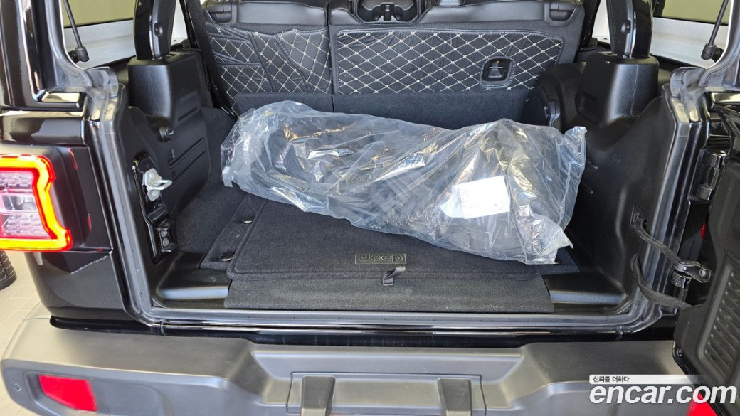 Jeep Wrangler 2.0 Overland Power Top 4Door, 2022