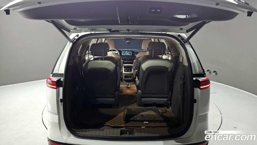 Kia Carnival 9-Seater Hi-Limousine(Special Vehicle), 2022