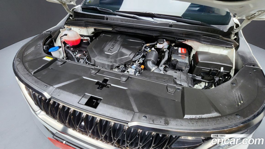 Kia Carnival 7-Seater Signature, 2023