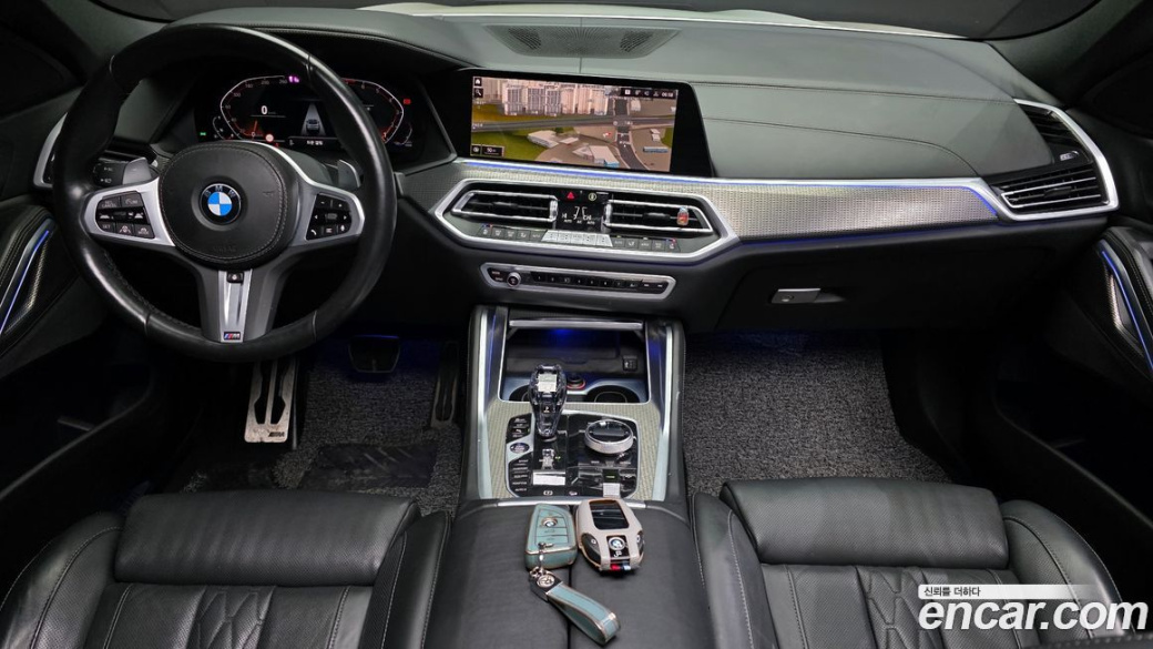 BMW X6 xDrive40i M Sport, 2022