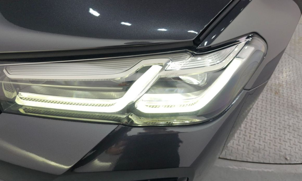 BMW 5-Series 520i M Sport, 2023
