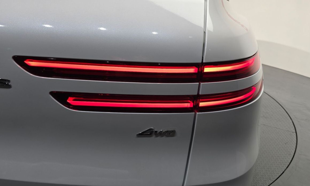Genesis GV70 2.5T Gasoline AWD, 2025