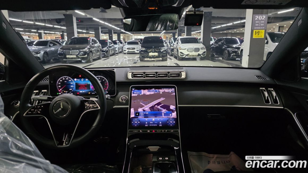 Mercedes-Benz S-Class S350 d 4MATIC, 2025