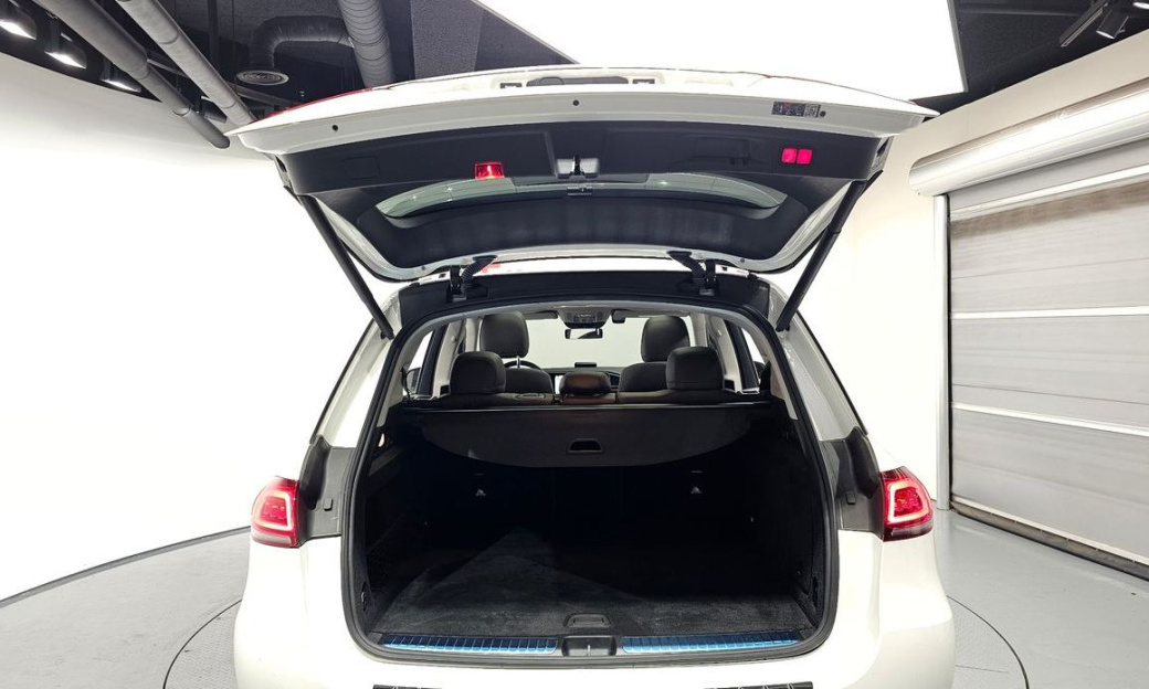 Mercedes-Benz GLE-Class GLE300d 4MATIC, 2022