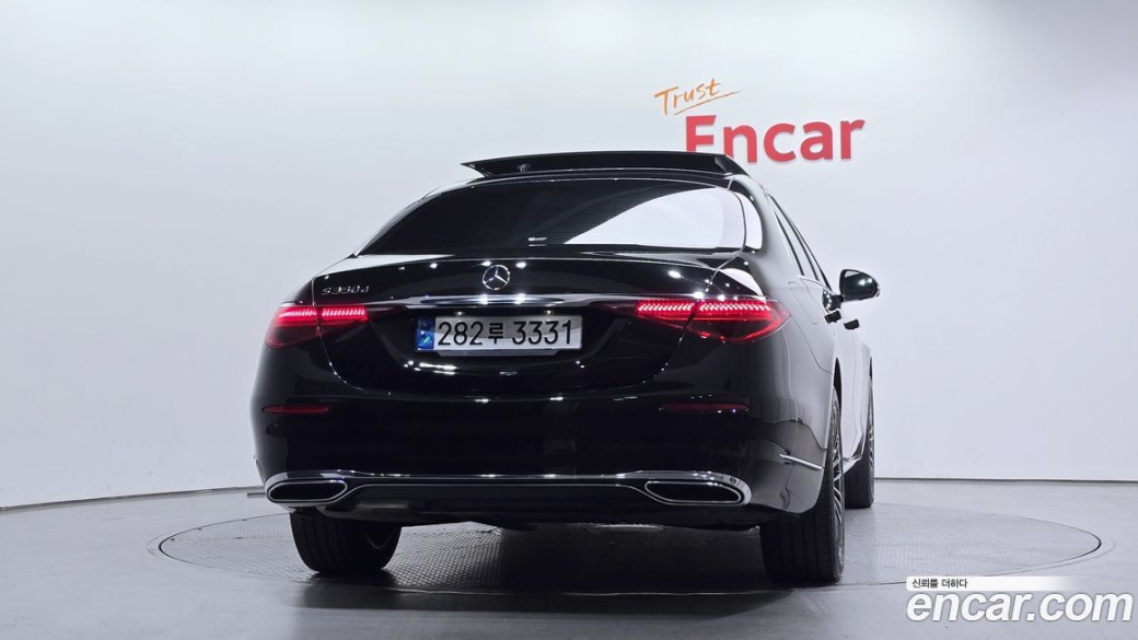 Mercedes-Benz S-Class S350 d, 2022