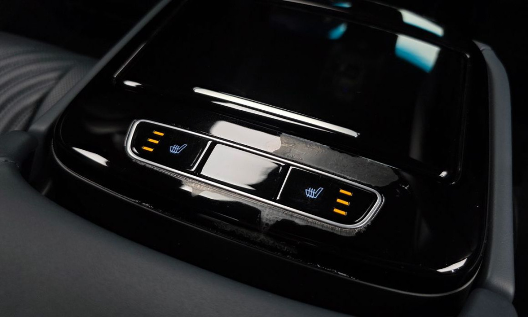 Genesis G80 Gasoline 2.5 Turbo AWD, 2024