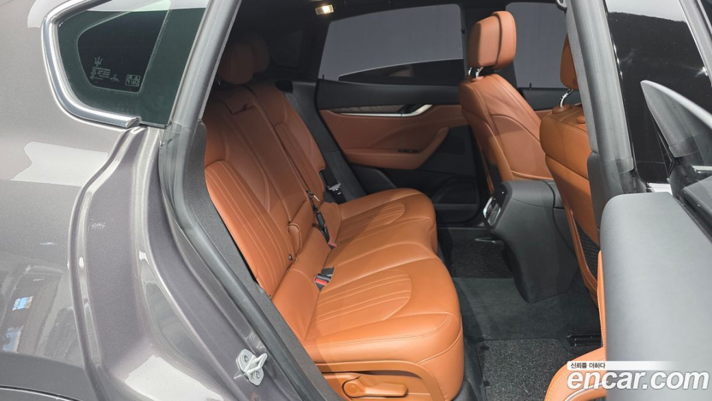 Maserati Levante 2.0 GT AWD, 2022