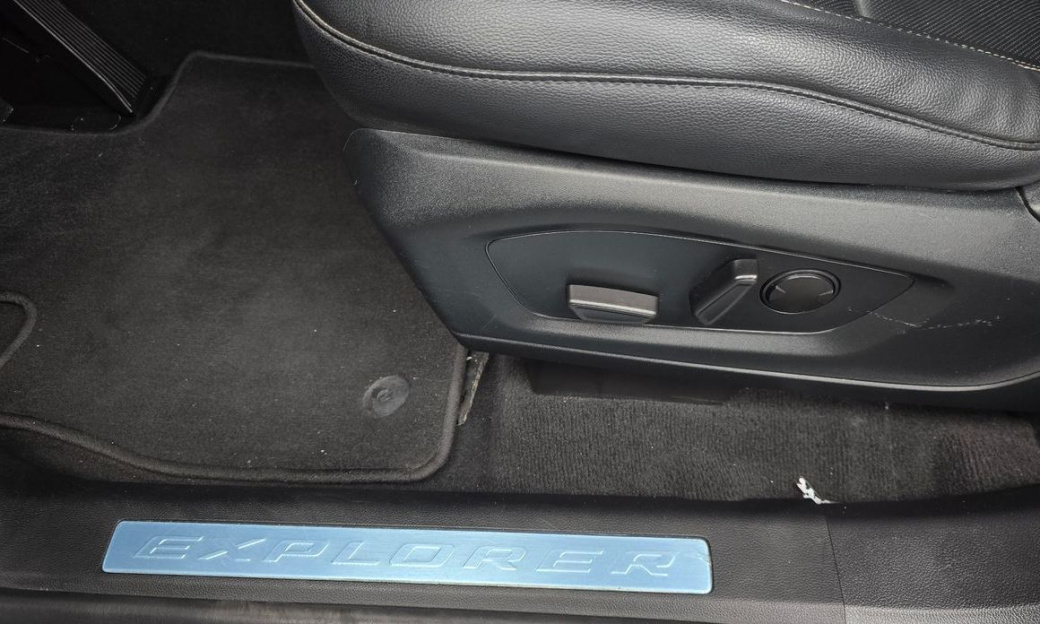 Ford Explorer 2.3 LimIted 4WD, 2022
