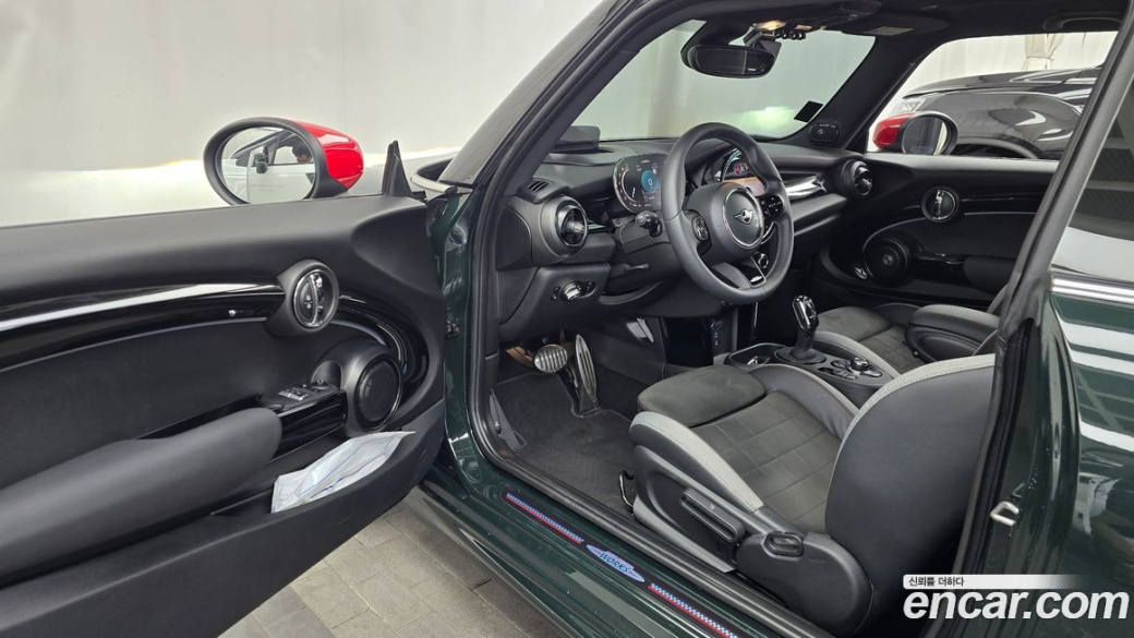 Mini Cooper JCW, 2023
