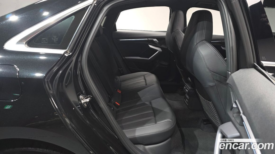 Audi A3 40 TFSI Premium, 2025