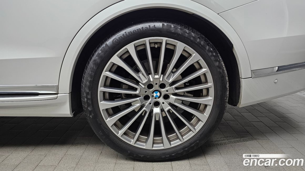 BMW X7 xDrive 40i Design Pure Excellence 7-Seater, 2024
