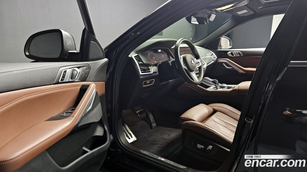 BMW X6 xDrive30d M Sport, 2022
