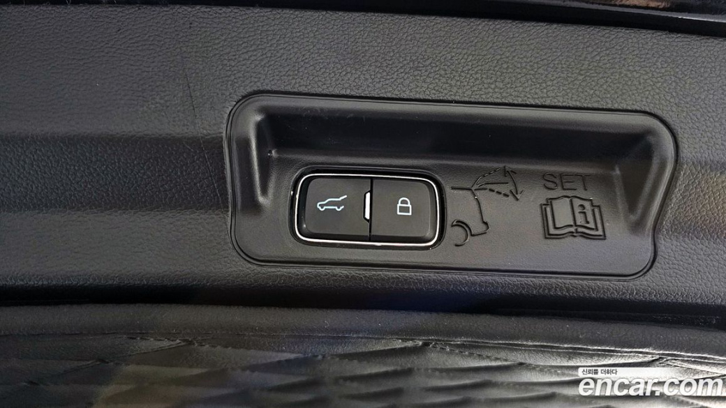 Ford Explorer 3.0 Platinum 4WD, 2022