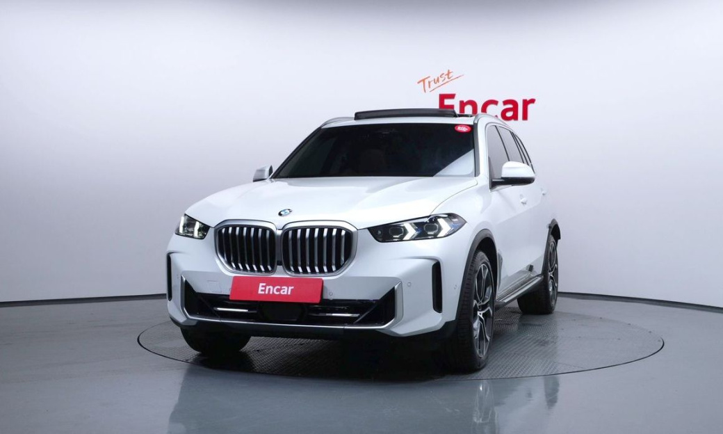 BMW X5 xDrive 40i xLine, 2025