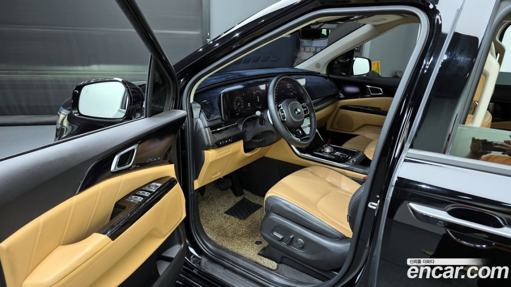 Kia Carnival 7-Seater Signature, 2021