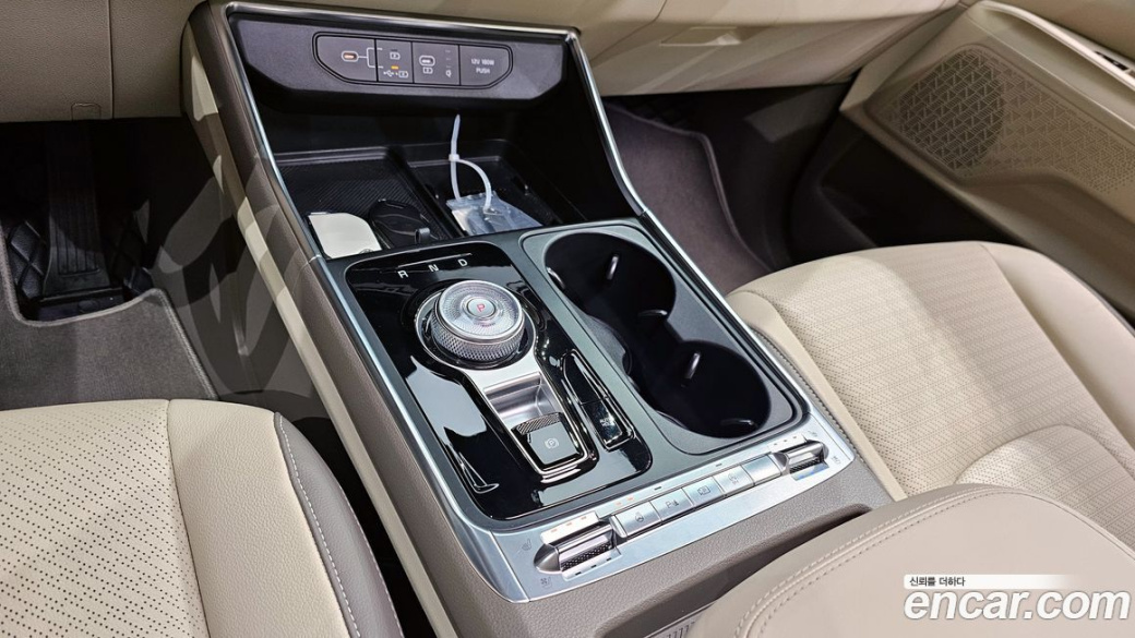 Kia Carnival 7-Seater Noblesse, 2025