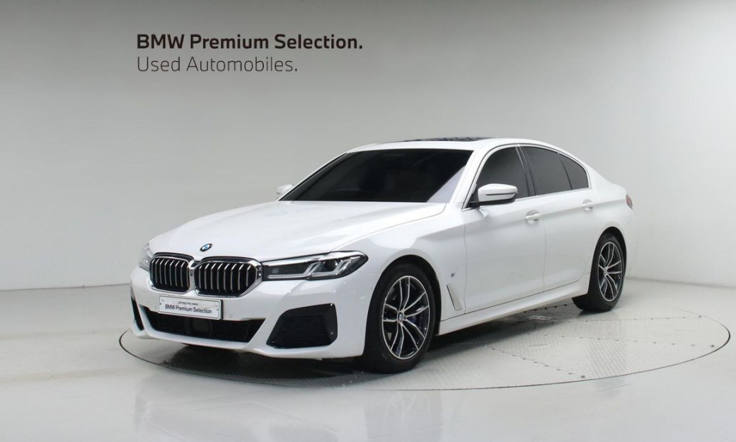 BMW 5-Series 520i M Sport, 2023
